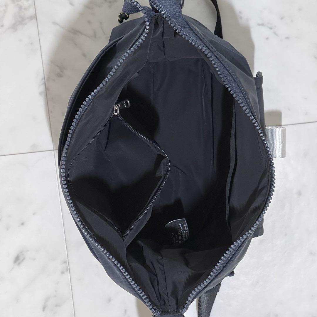 【極美品】A.P.C アーペーセー TREK ショルダーバッグ ネイビー