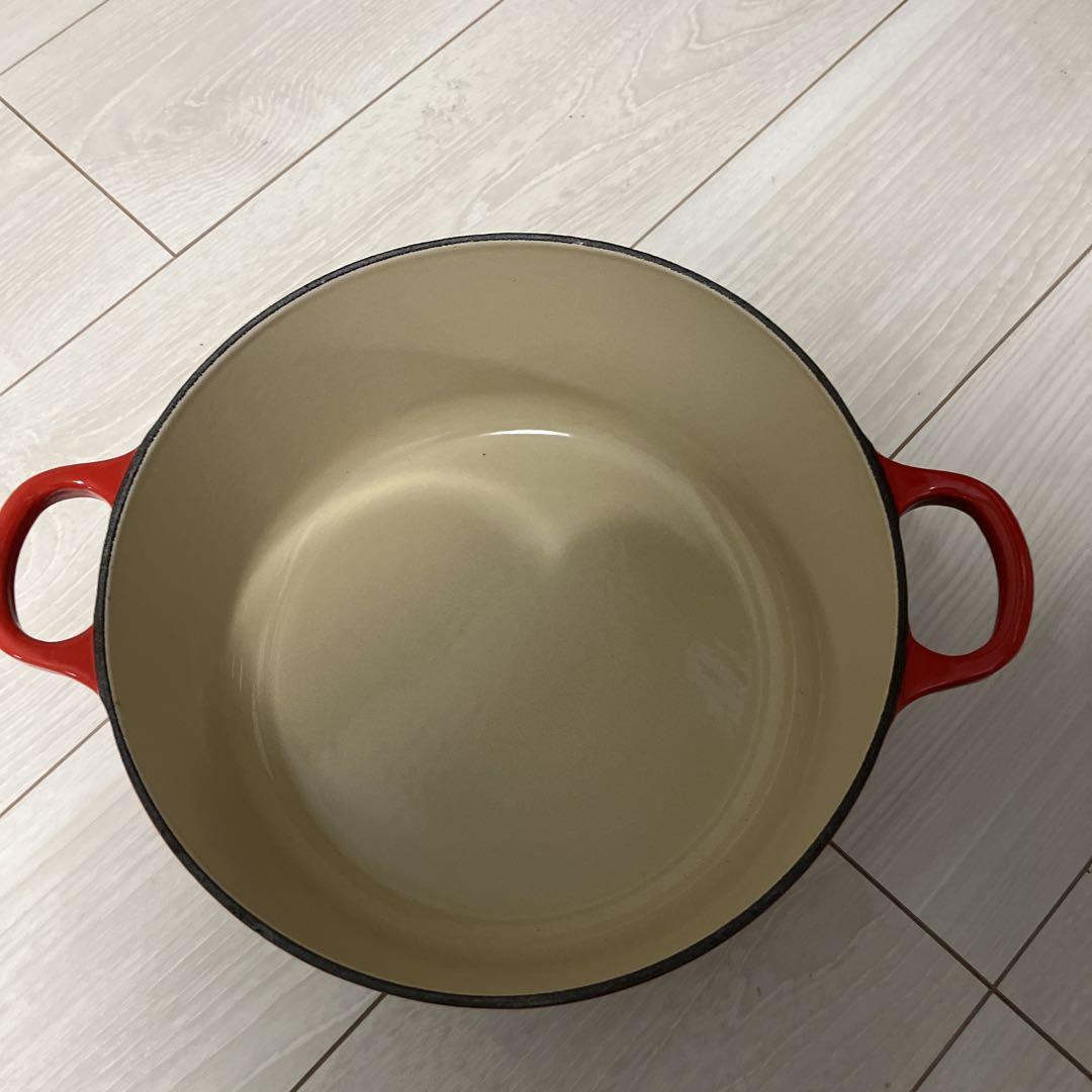 LE CREUSET 鋳鉄製 両手鍋 レッド 約24cm
