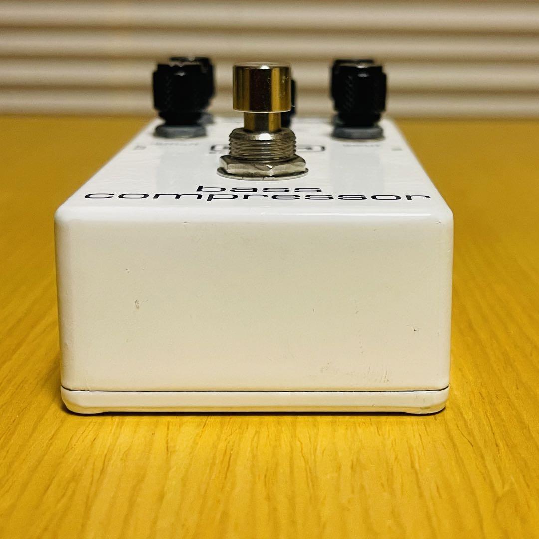 【良品】 MXR M87 BASS COMPRESSOR ベースコンプレッサー