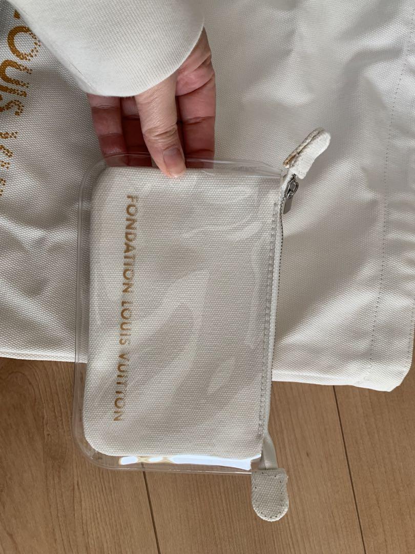 LOUIS VUITTON FONDATION エコバッグ　ポーチ