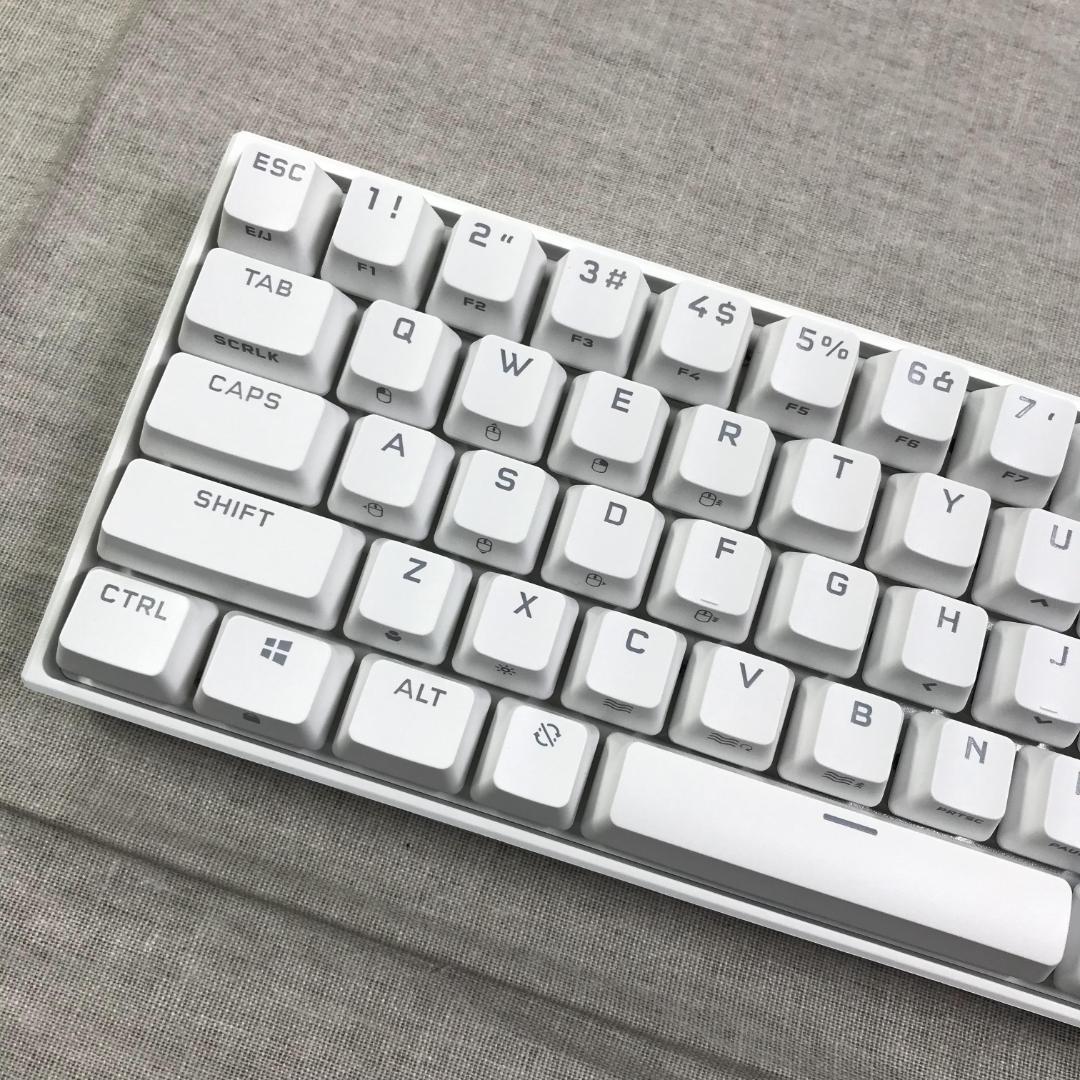 超特価定番 CORSAIR K65 RGB MINI 60%メカニカルゲーミングキーボード 4frac-m77085977761 お得NEW