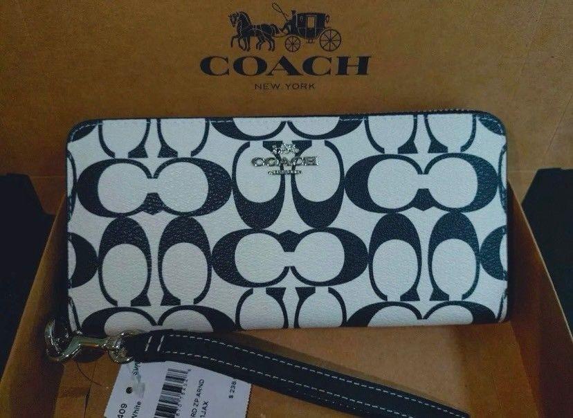 新品未使用 COACH コーチ 長財布 シグネチャー ホワイト