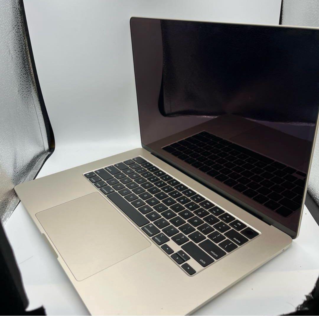 【概ね美品】macbook Air 2024 15インチ M3 英語配列