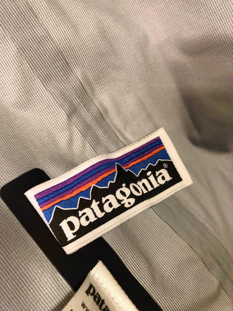 美品　Patagonia 黒 トレントレインジャケット　　パタゴニア　キッズL