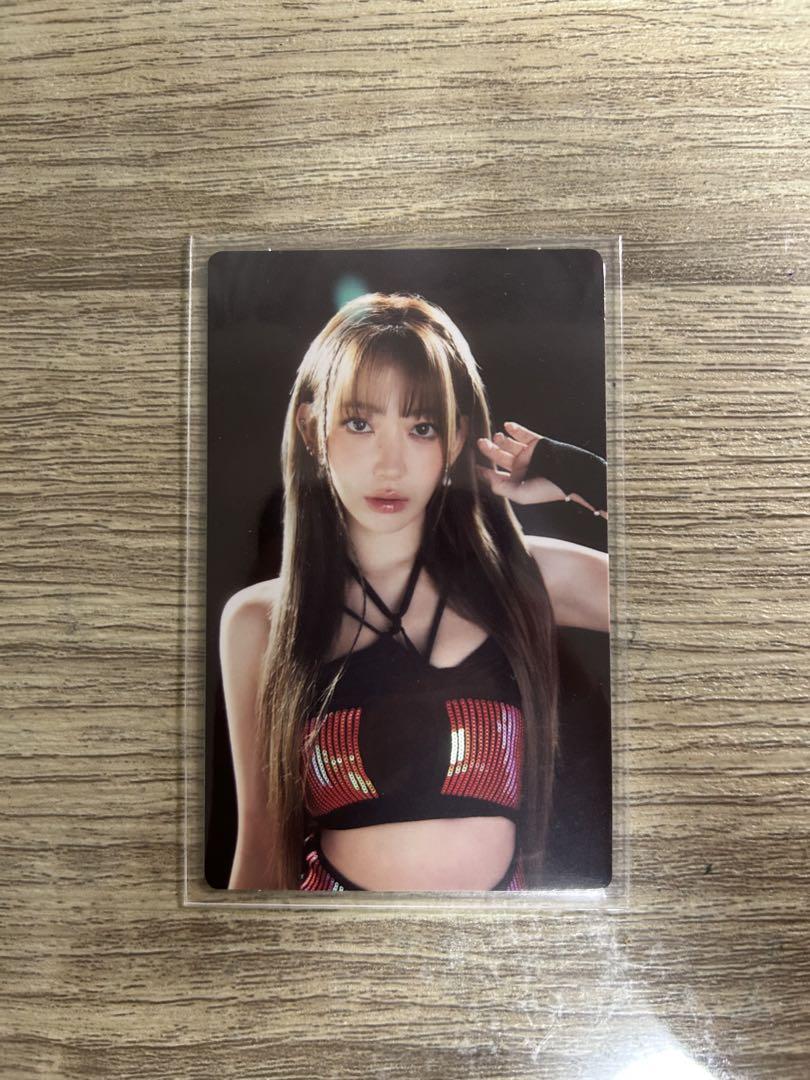 Le Sserafim サクラ HOT weverse 1回目 直筆 トレカ