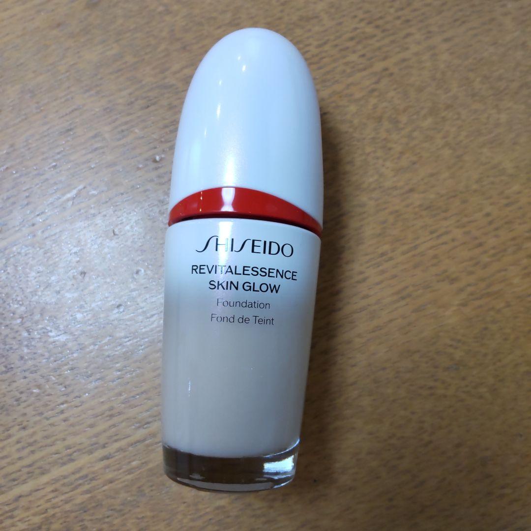 エッセンス スキングロウ ファンデーション | SHISEIDO | 資生堂