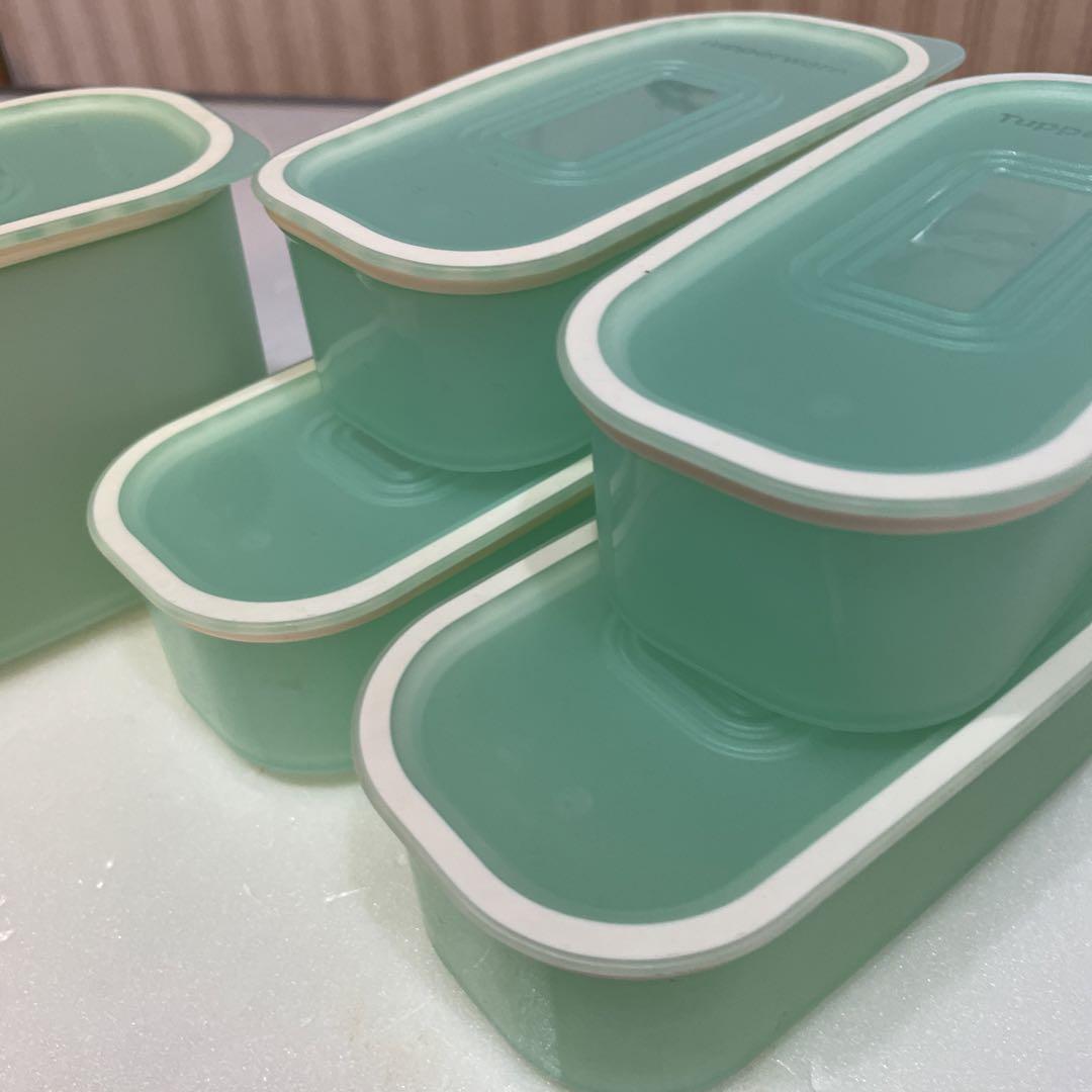 タッパーウエア 保存容器 緑の蓋付き SHOP偶然と必然の間 タッパーウェア すのこ付コンテナー