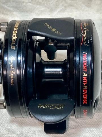 abuGarcia アブガルシア アンバサダー ロイヤルエクスプレス 左巻