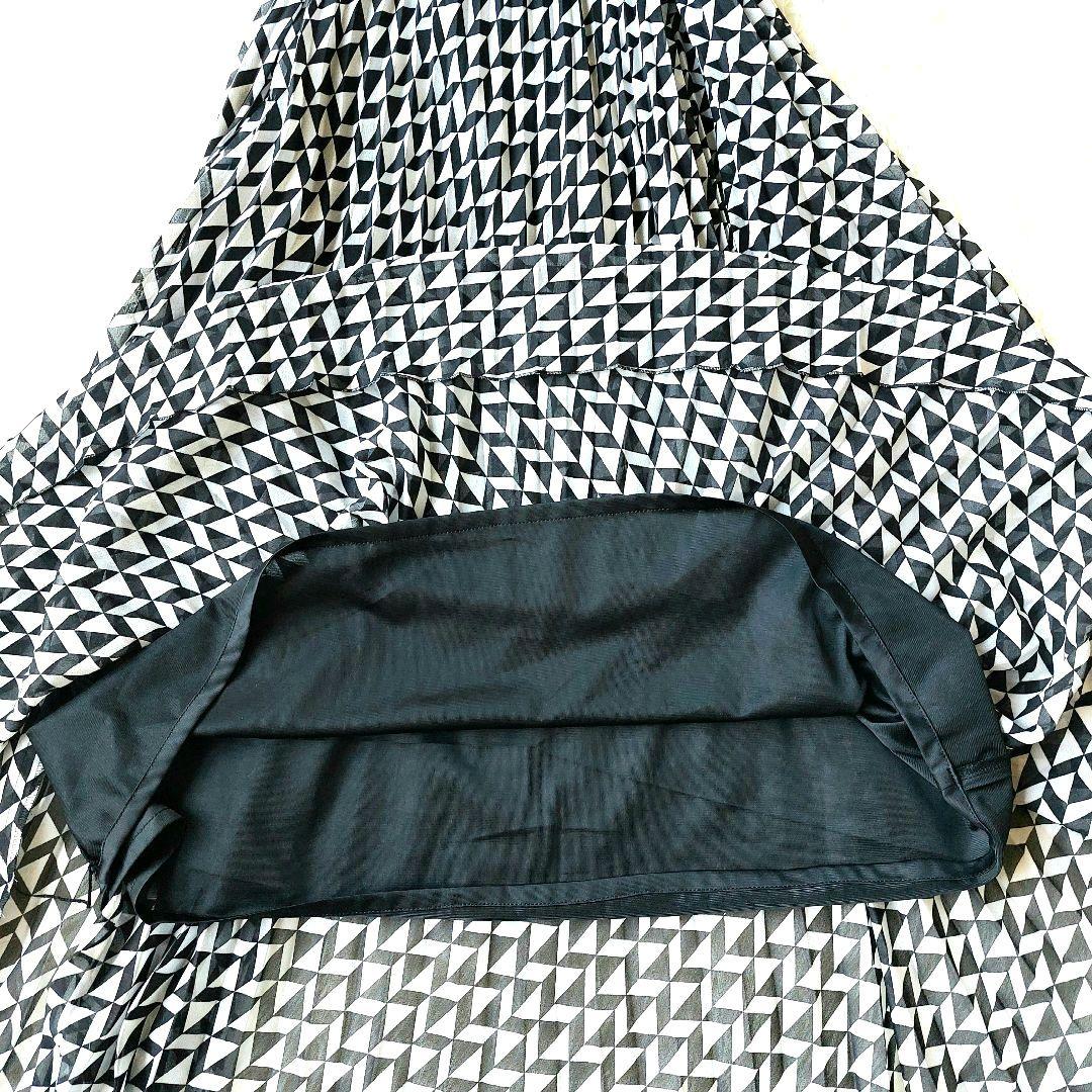未使用級✨スペッチオ　幾何学　ロングワンピース　プリーツ　ベルトリボン　白黒　L