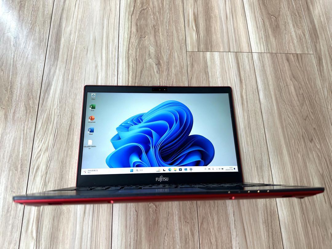 Office2021付！超軽量 約799g 薄型赤LIFEBOOK U938/S