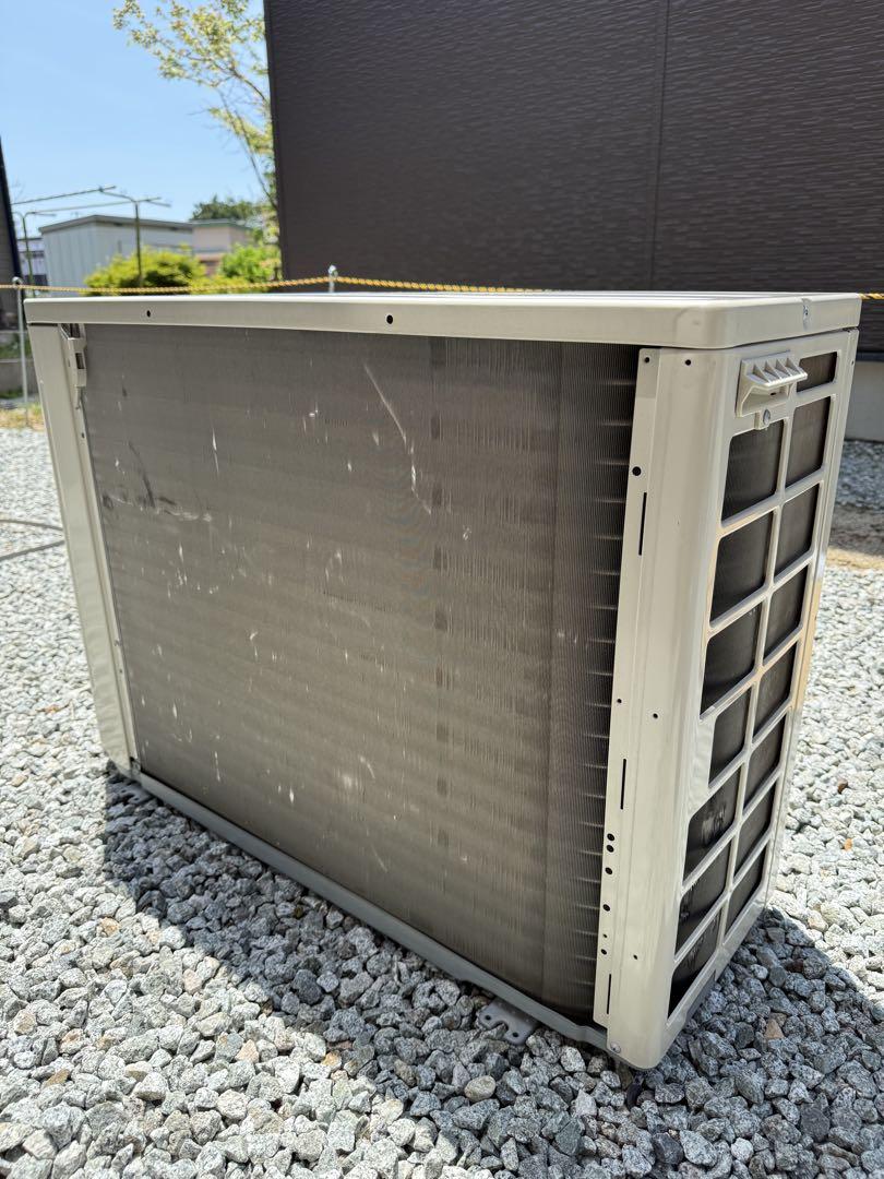 半額以下　DAIKIN R32 エアコン室外ユニット　2022年製 半額以下 DAIKIN R32 エアコン室外ユニット 2022年製