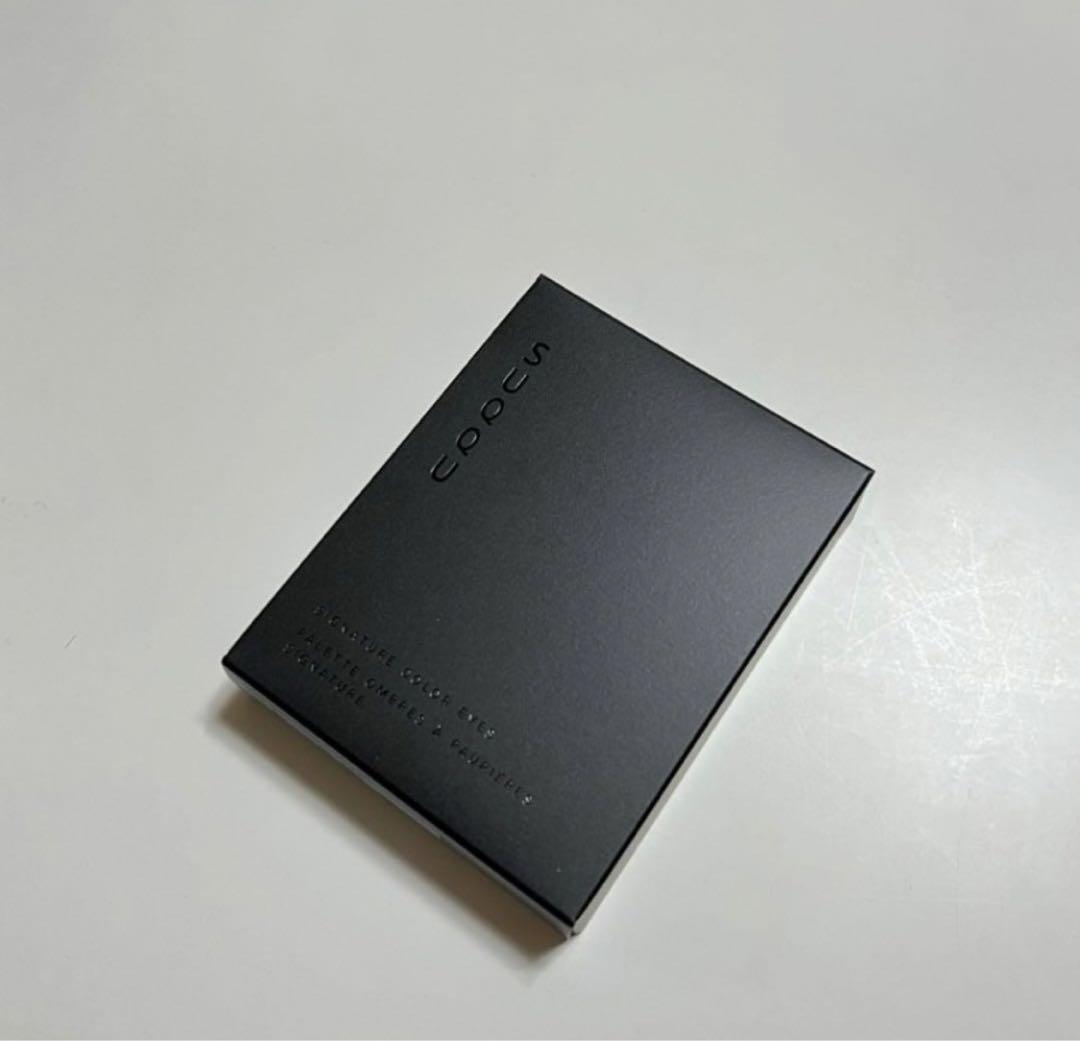 新品未開封　SUQQU シグニチャー カラー アイズ 140 雅空