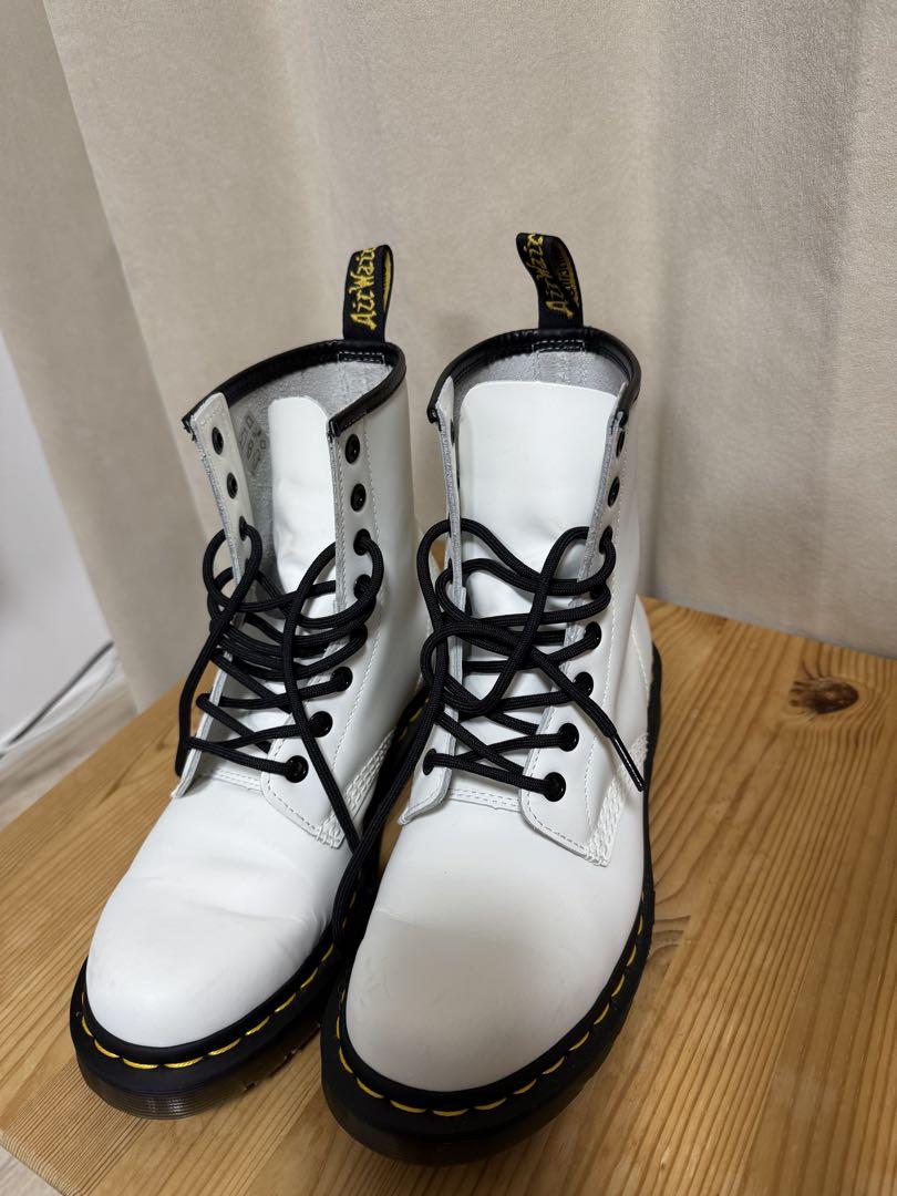 dr.martens 1460 8 ホール ブーツ ホワイト uk5