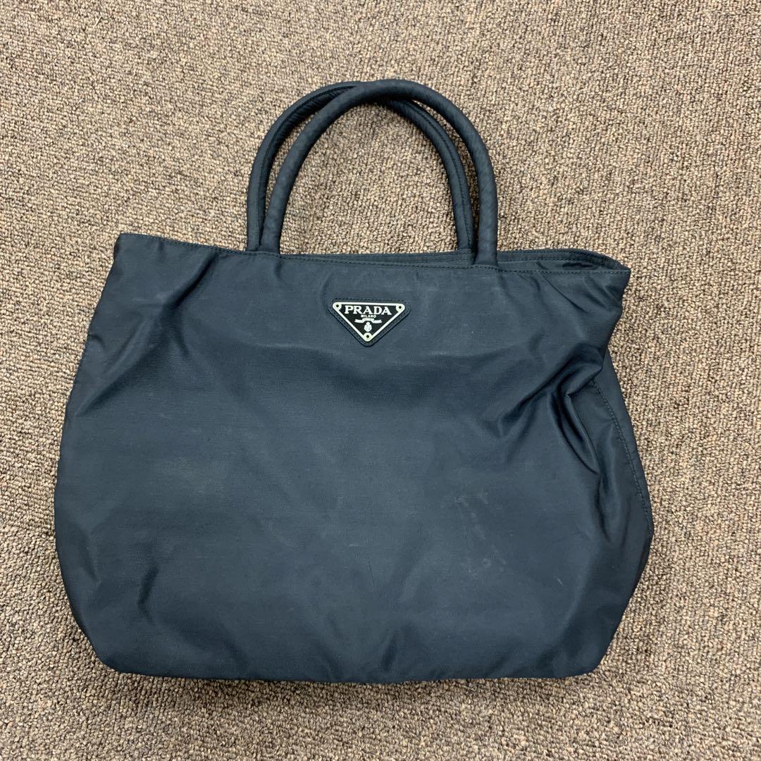 PRADA ナイロン ハンドバッグ