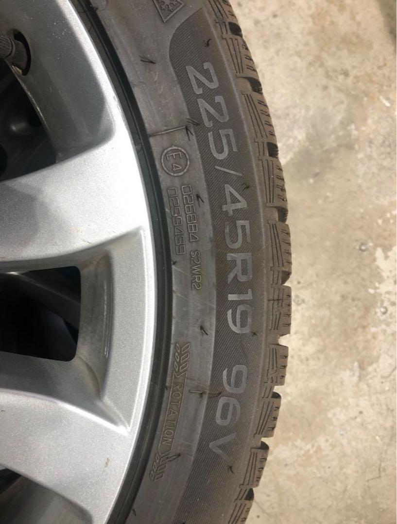 スタッドレスタイヤホイール4本セット　225/45R19 マツダ