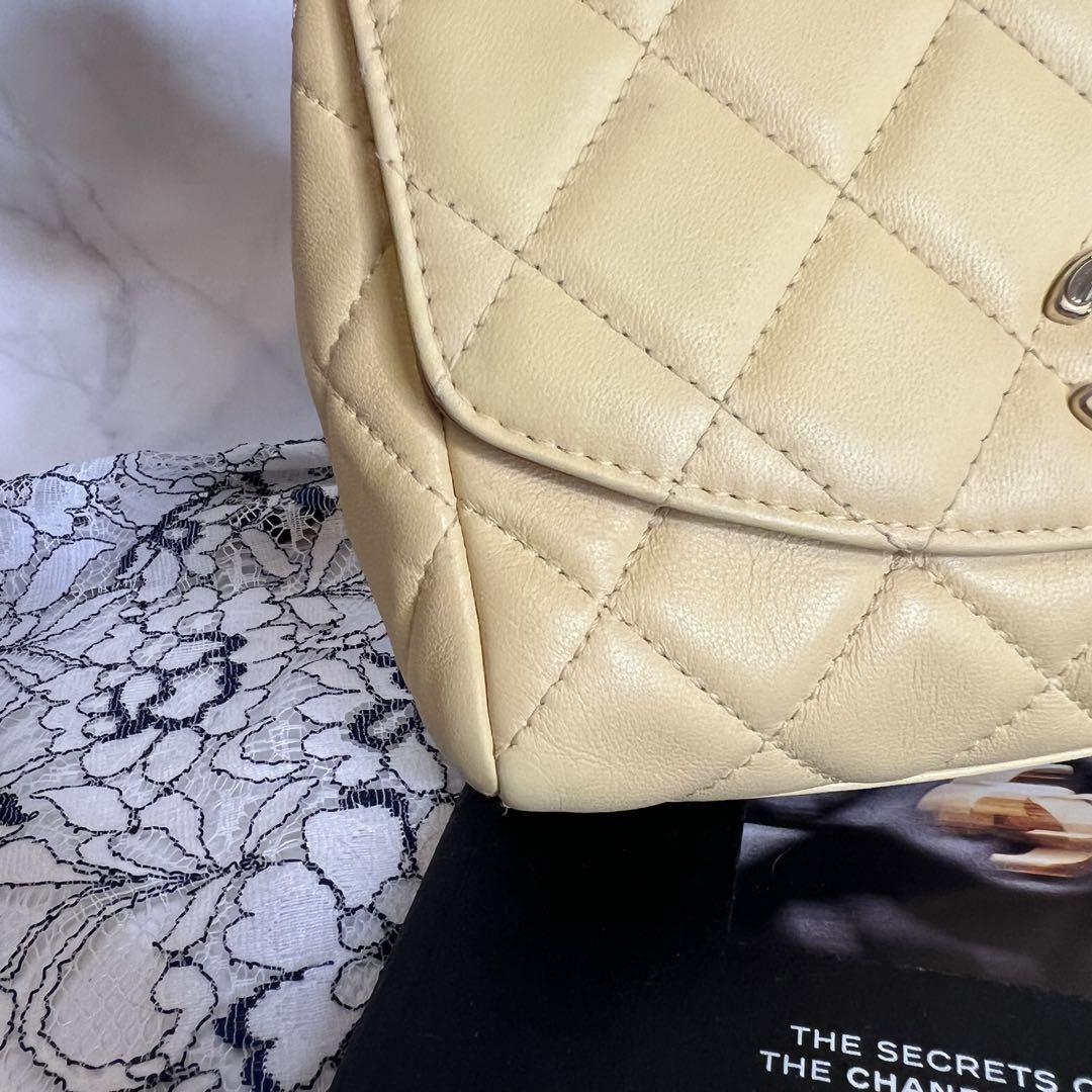 CHANEL シャネル【極美品】チェーンショルダーバッグ マトラッセ