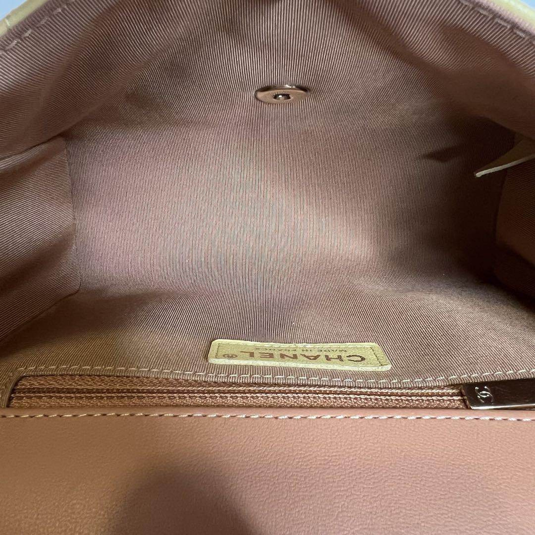 CHANEL シャネル【極美品】チェーンショルダーバッグ マトラッセ
