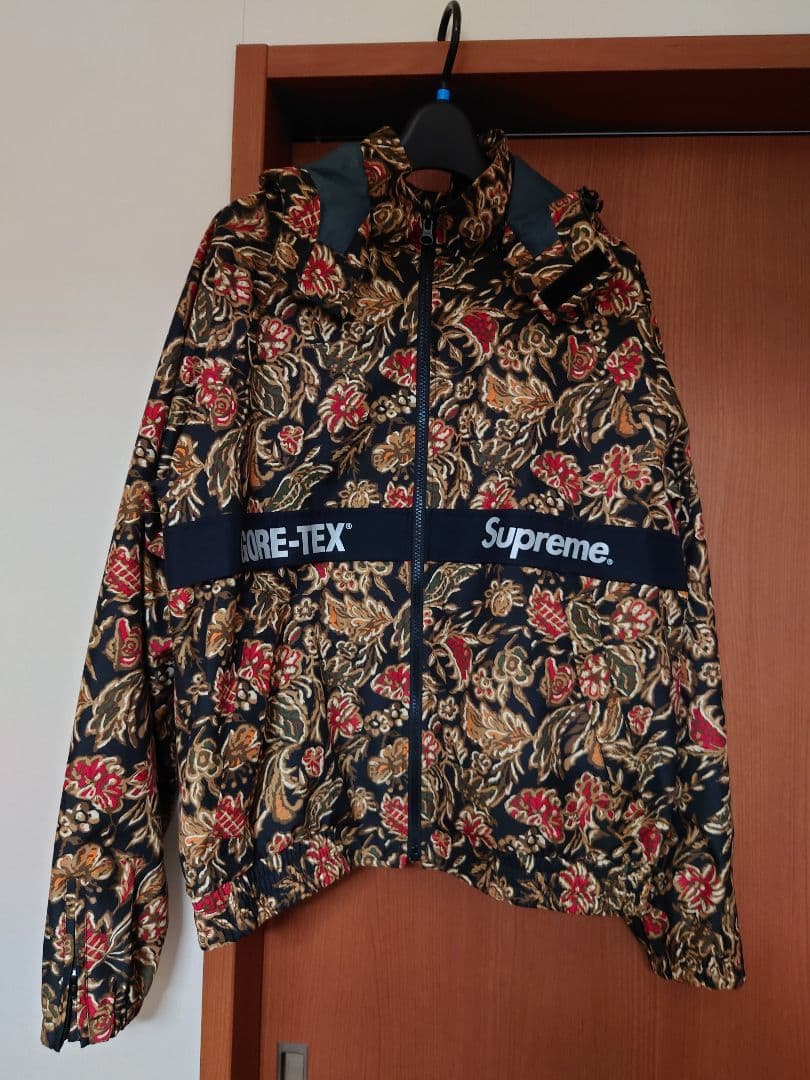 Supreme gore-tex flower court jacket 窪塚