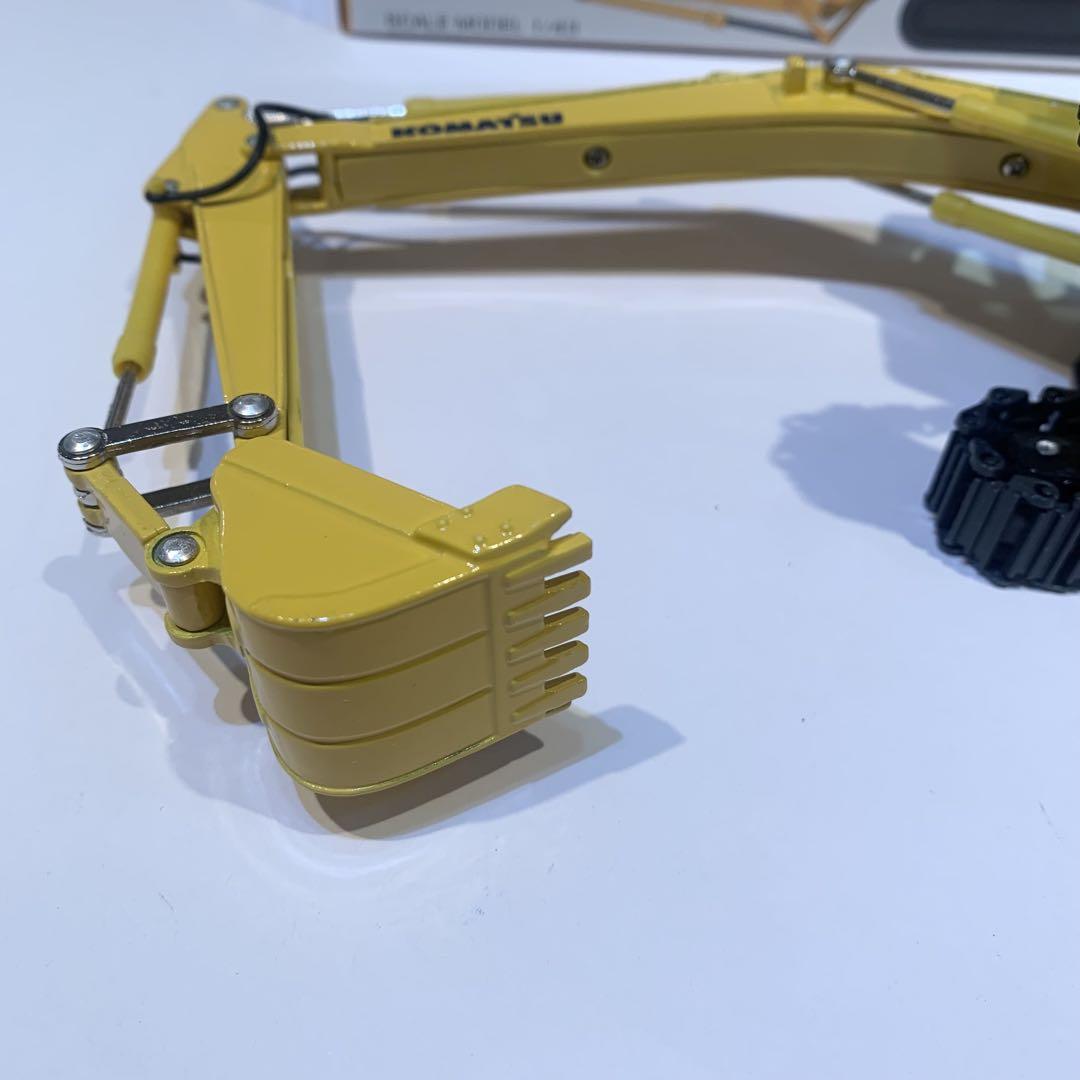 【コマツKOMATSU pc 200 1/43 コマツ ショベルカー】