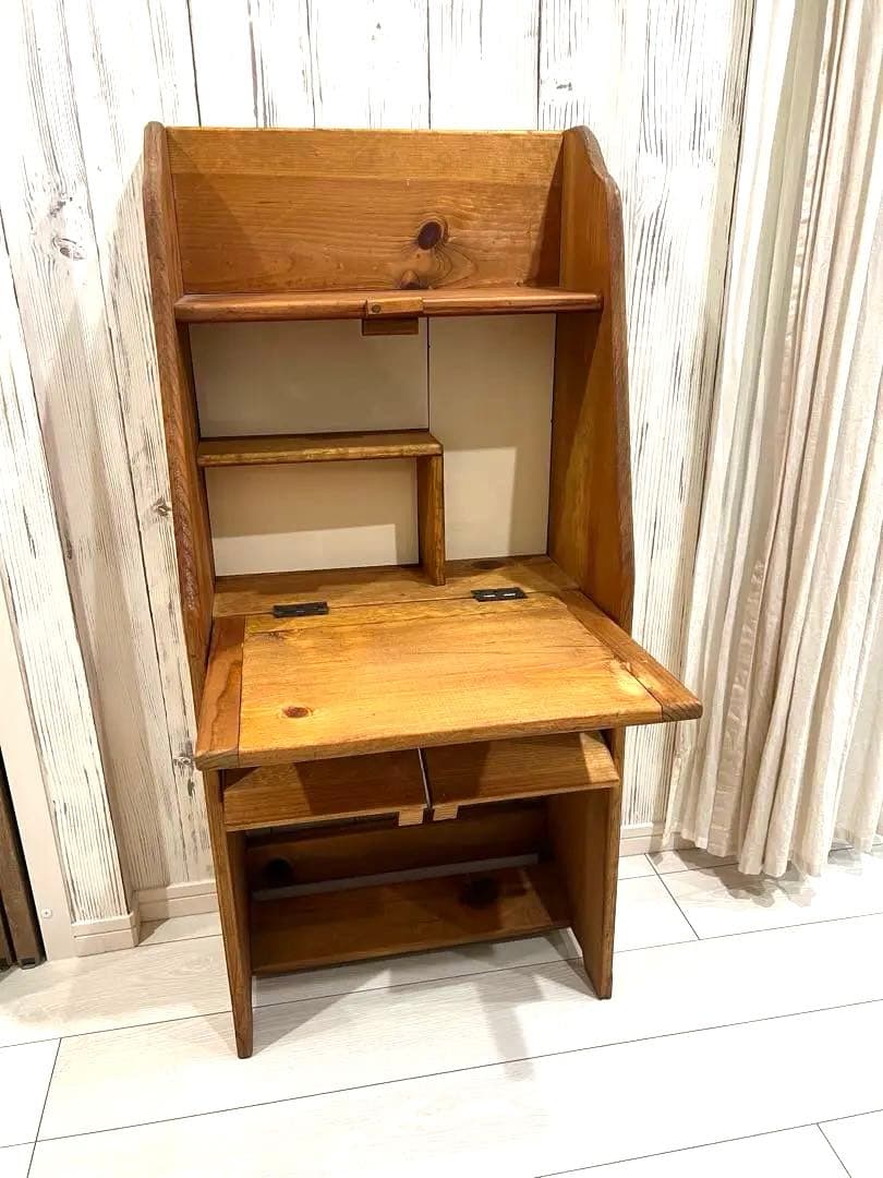 手作り オーダー品テーブル 飾り棚 お絵描き台目立った傷や汚れなし