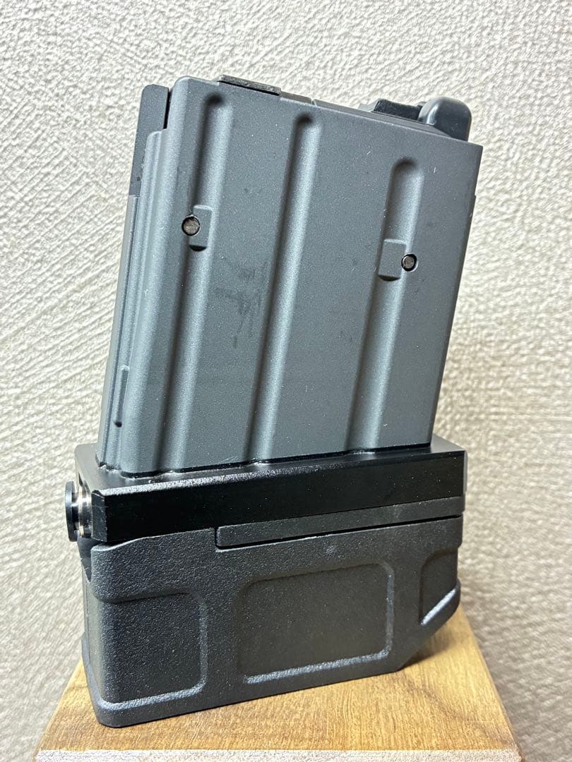 R7-46 東京マルイ GBB M4 マガジンアダプター 外部ソース仕様 R7-46 東京マルイ GBB M4 マガジンアダプター 外部ソース仕様