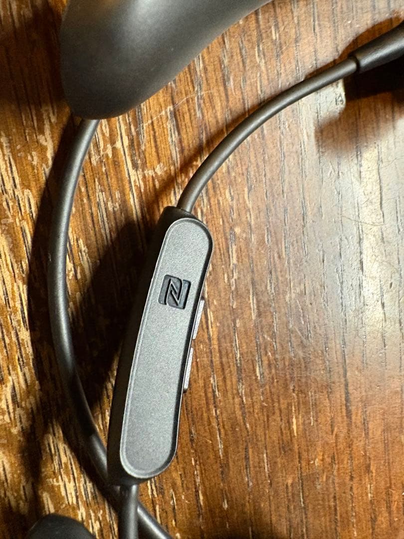 Bose Quiet Control 30 ワイヤレスイヤホン ネックバンド式