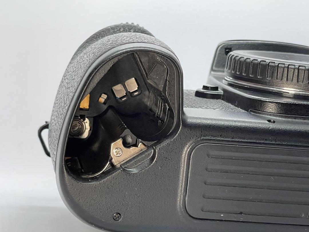 Nikon F100 一眼レフカメラ