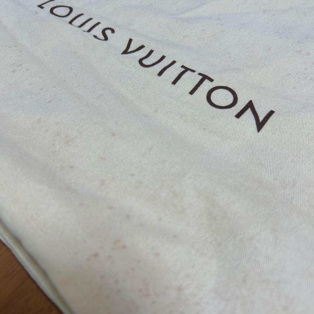 LOUIS VUITTON シャーウッド PM ヴェルニ
