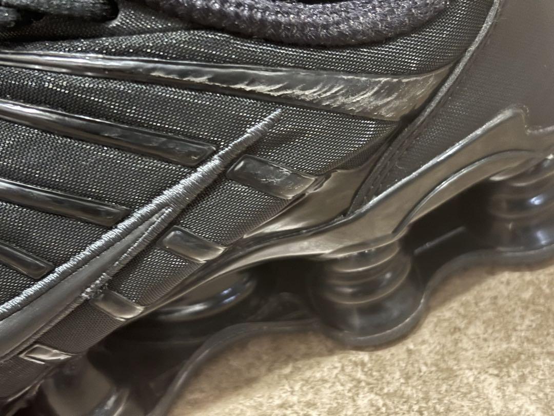 Nike Shox TLブラック