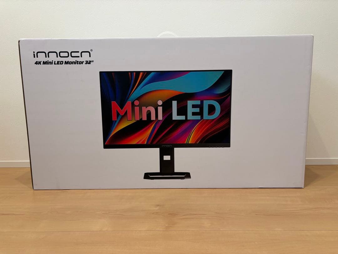 INNOCN 32M2V MiniLED 4K ゲーミングモニター目立った傷や汚れなし