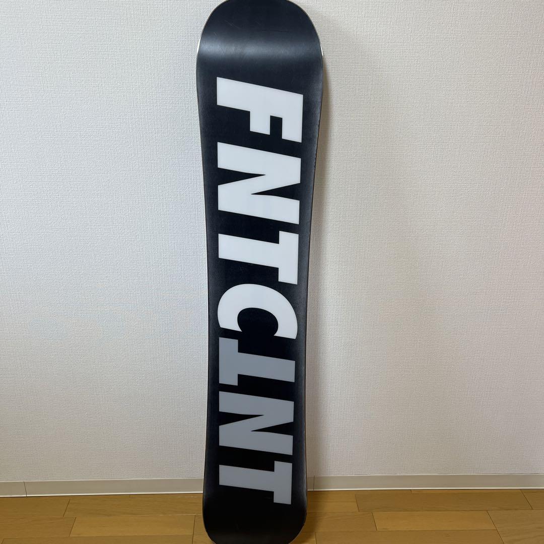 FNTCスノーボード　TNT