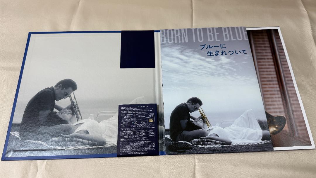 『ブルーに生まれついて／BORN TO BE BLUE』特装版 Blu-ray