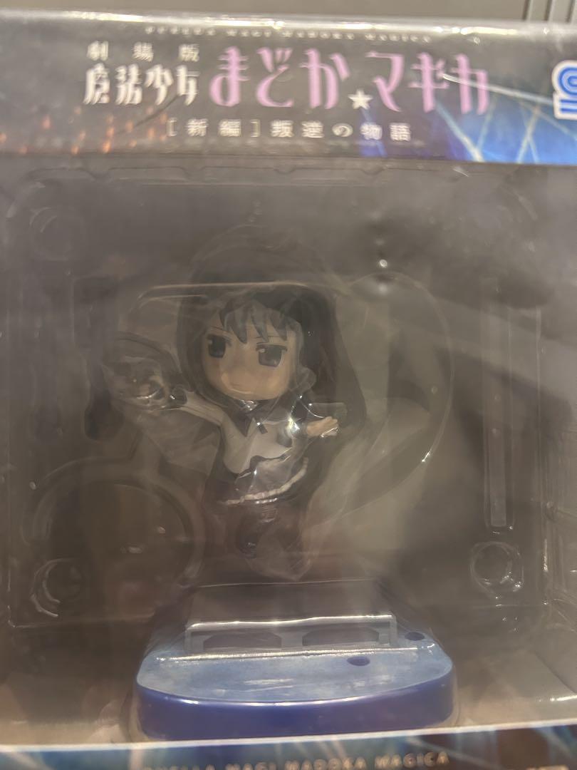 劇場版魔法少女まどか☆マギカ　遊んでもらえる　フィギュア3体セット