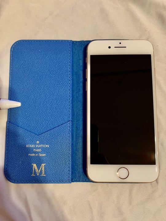 【美品】ルイヴィトン iPhoneケース モノグラム（希少ブルー）