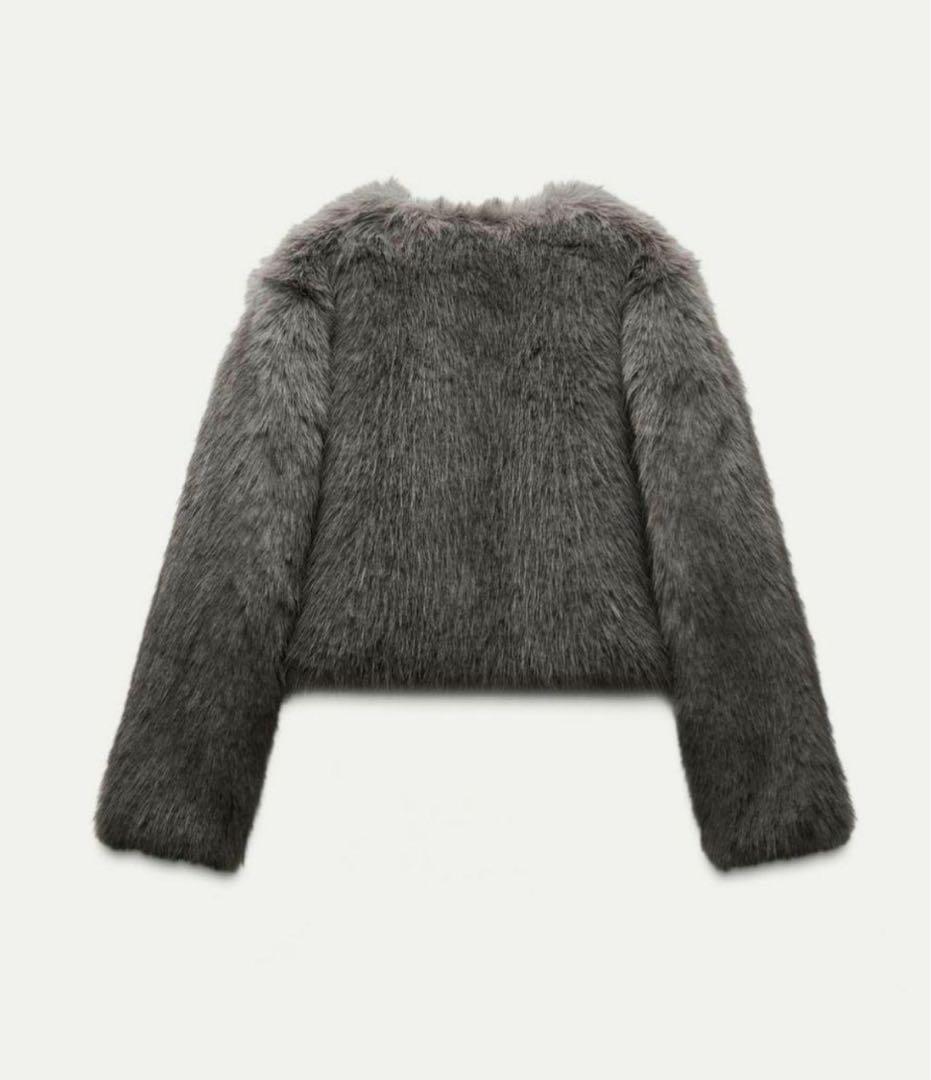 完売品 ZARA フェイクファーショートコート S 新品タグ付き