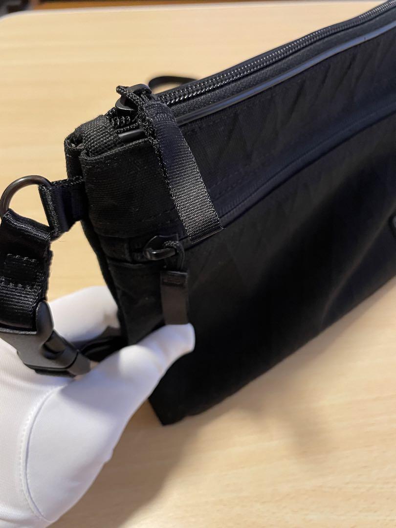 おいちゃろPORTER ペイズリー柄 サコッシュ 黒 ✨美品✨ PORTER HYBRID ポーター ハイブリッド サコッシュ 黒