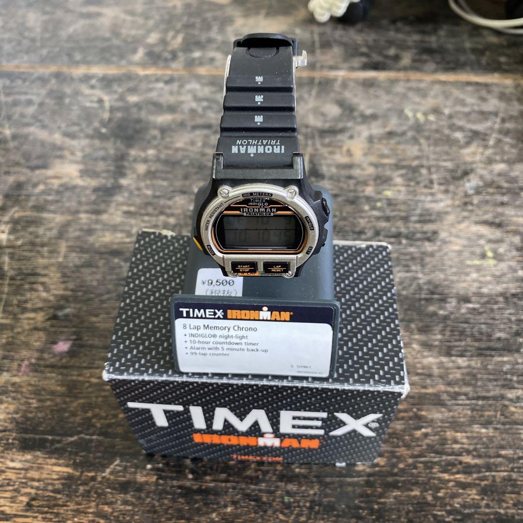 TIMEX IRONMAN 8ラップメモリクロノ デジタルウォッチ