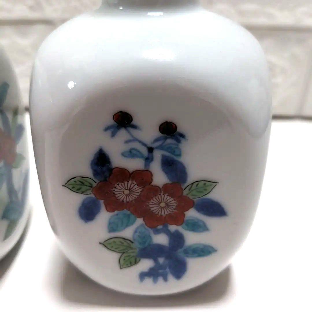 人間国宝 花柄目立った傷や汚れなし