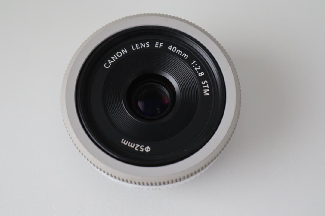 CANON LENS EF 40mm 1:2.8 STM 白