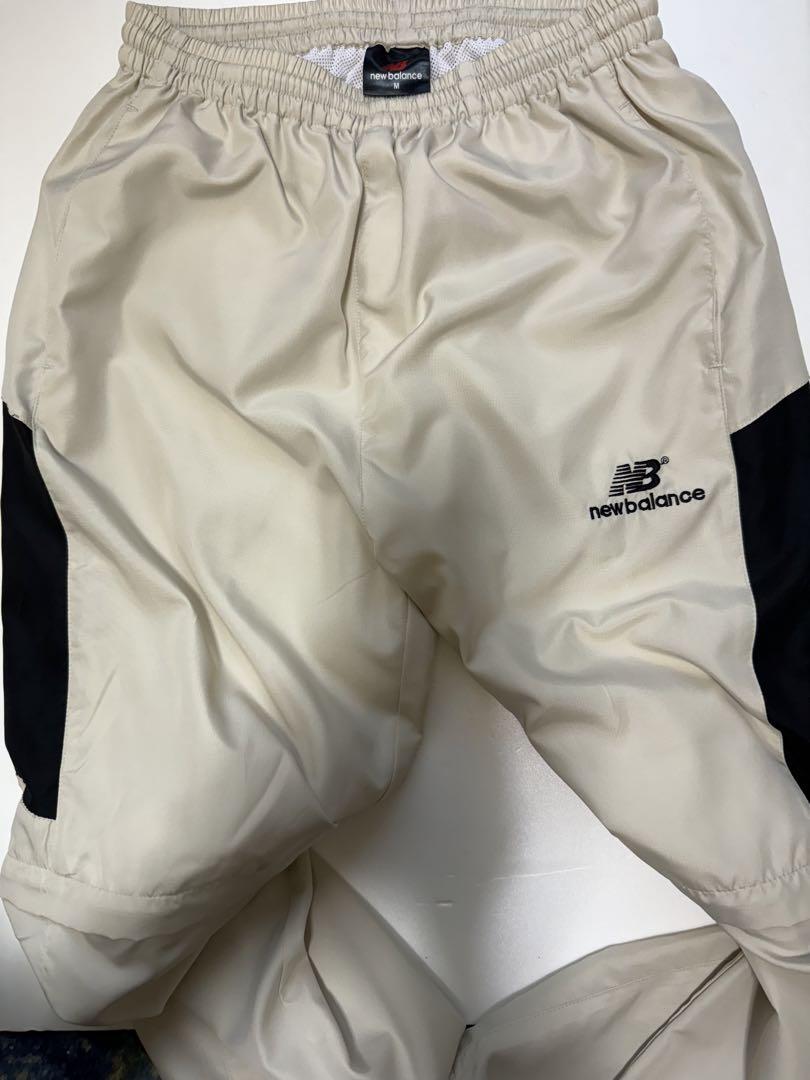 New Balance ジャージ上下セット ベージュ