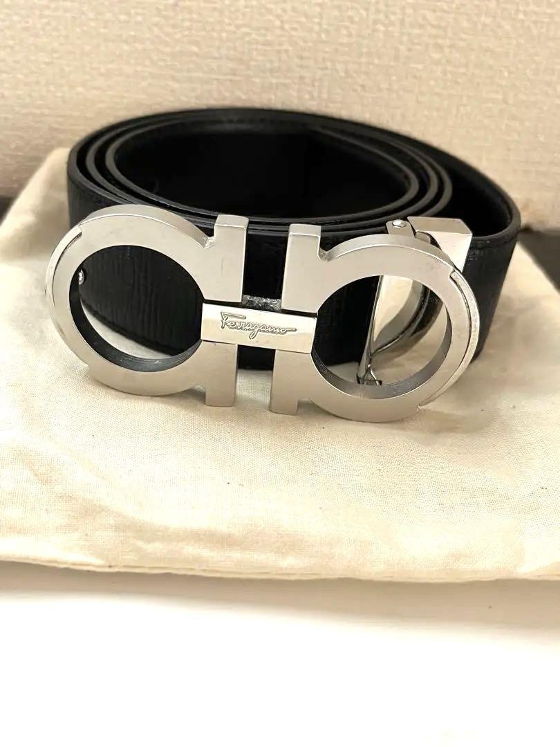美品✨ベルト シルバー色金具