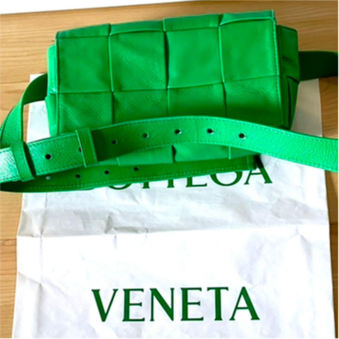 7日迄最終価格 Bottega Veneta パラキート カセット me5lq-m77230331591 大人気完売品 通販新品