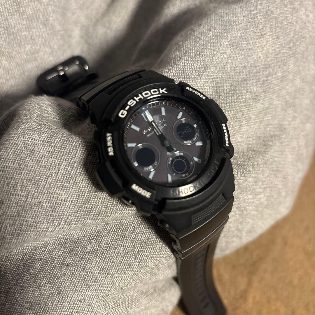 G-SHOCK AWG-M100BW 腕時計