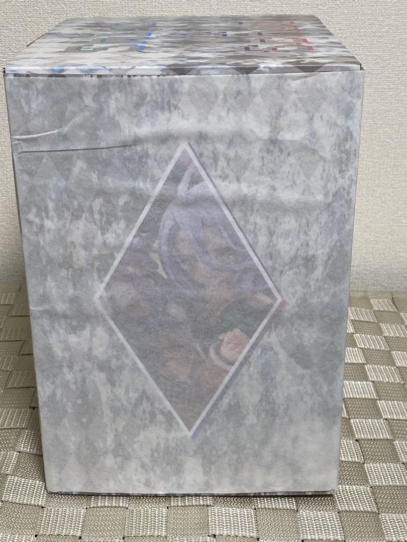 1|7 完成品フィギュア