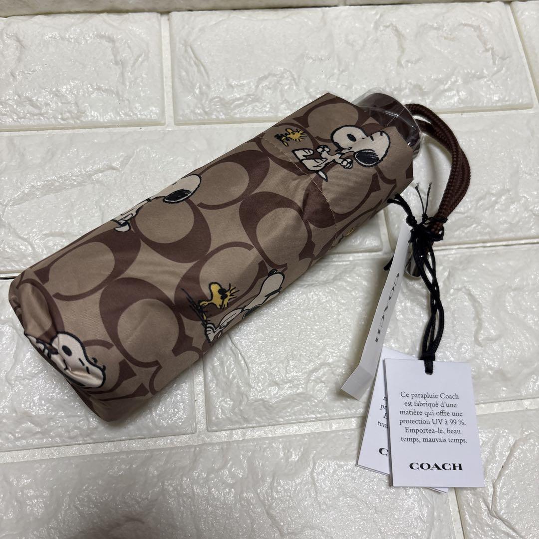 【COACH X PEANUTS】UVプロテクション アンブレラ スヌーピー COACH X PEANUTS】UVプロテクション ミニアンブレラ スヌーピー