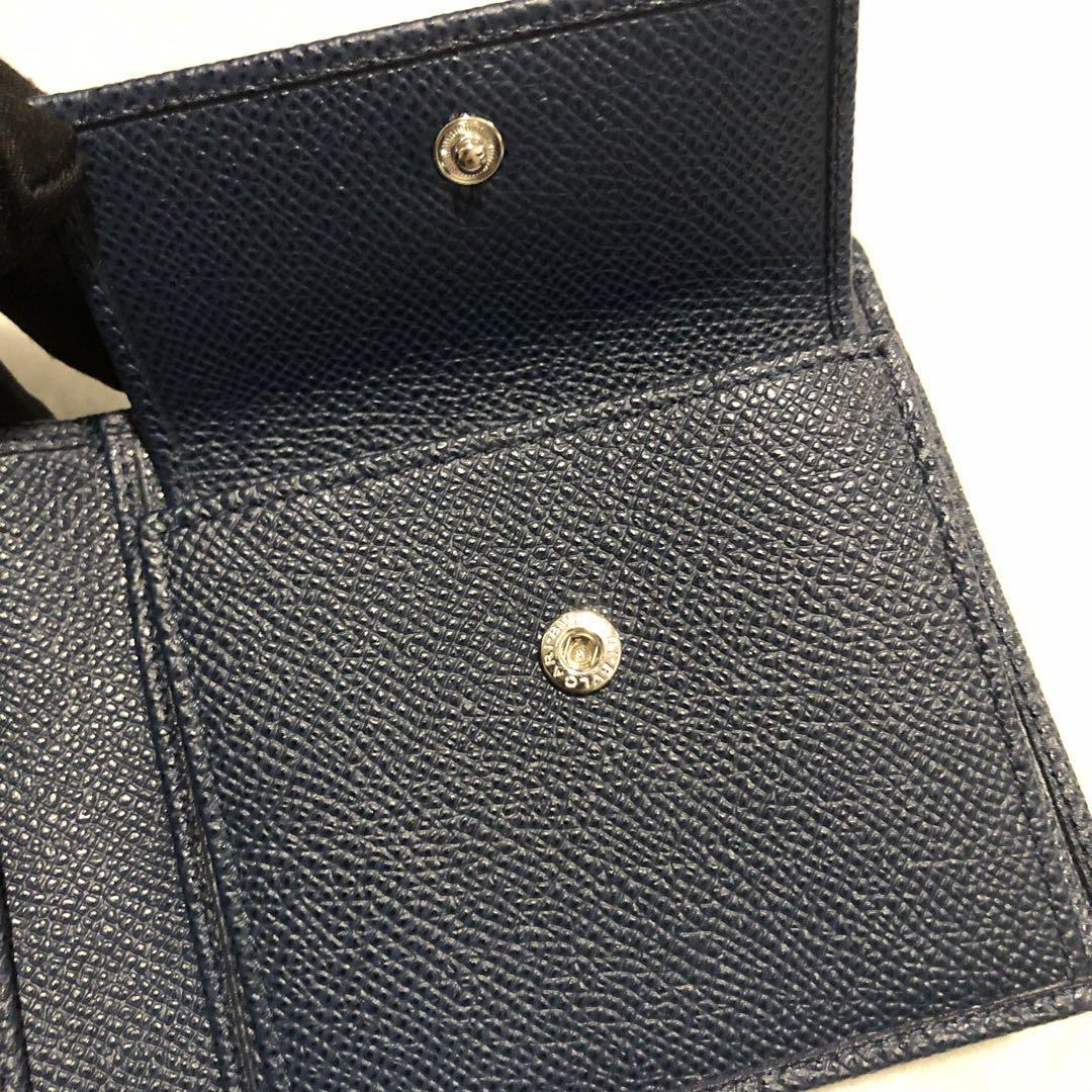 新品　BVLGARI ブルガリマン　二つ折り財布　ロゴ金具　折財布　レザー
