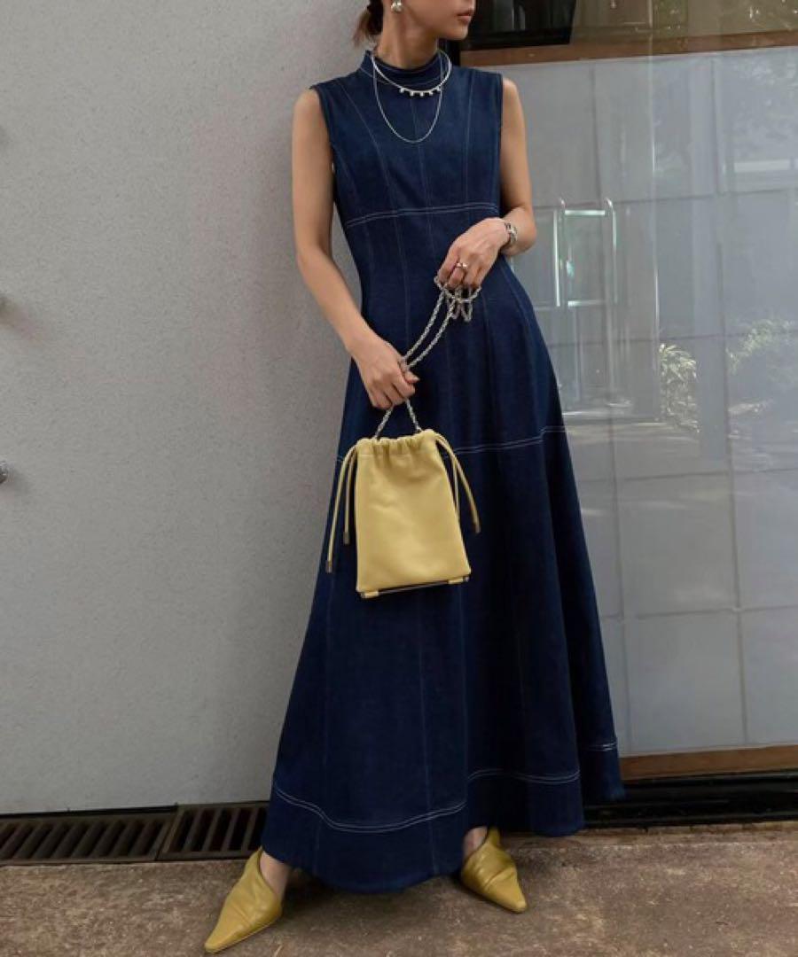 新品　AMERI TORSO LIKE DENIM DRESS