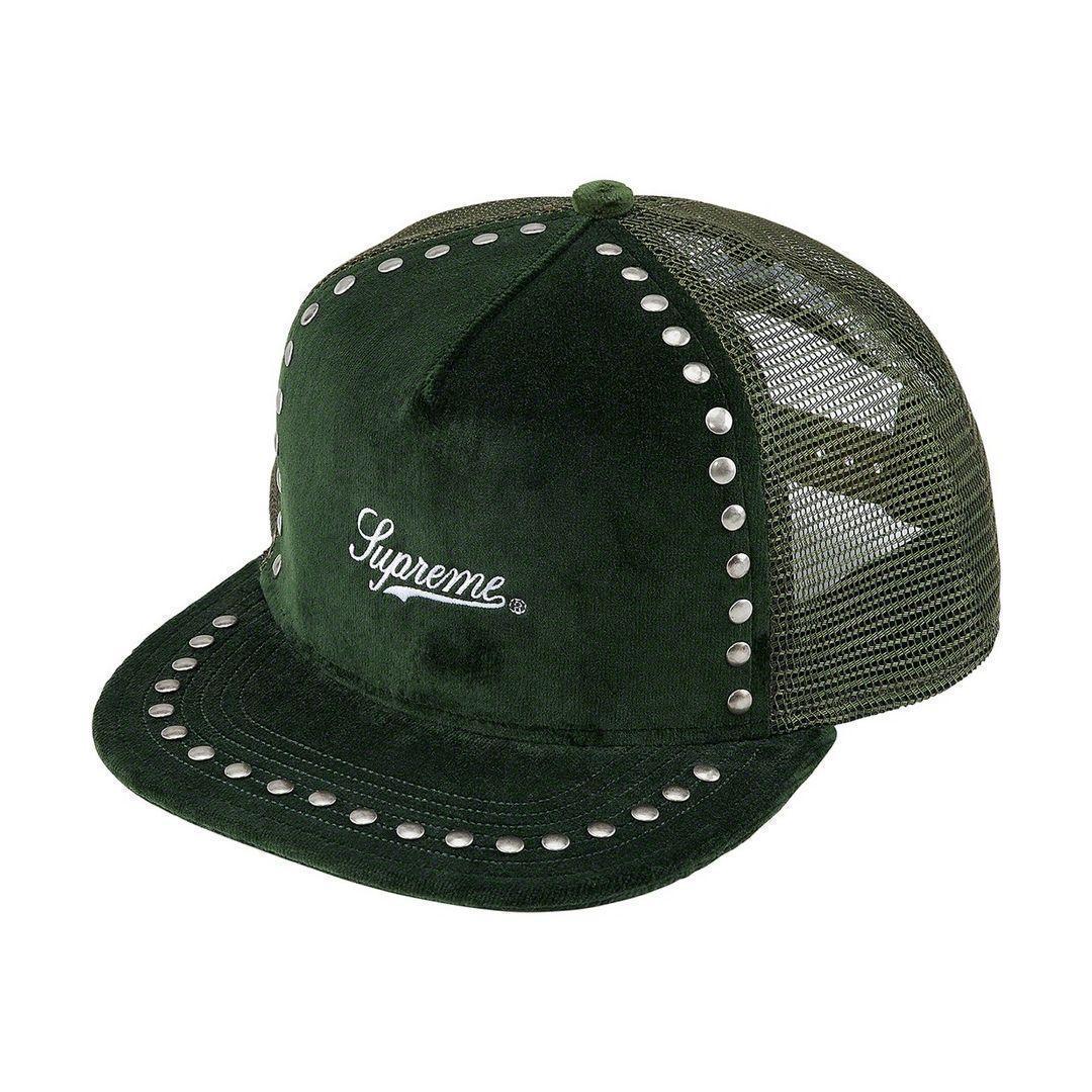 ● Supreme