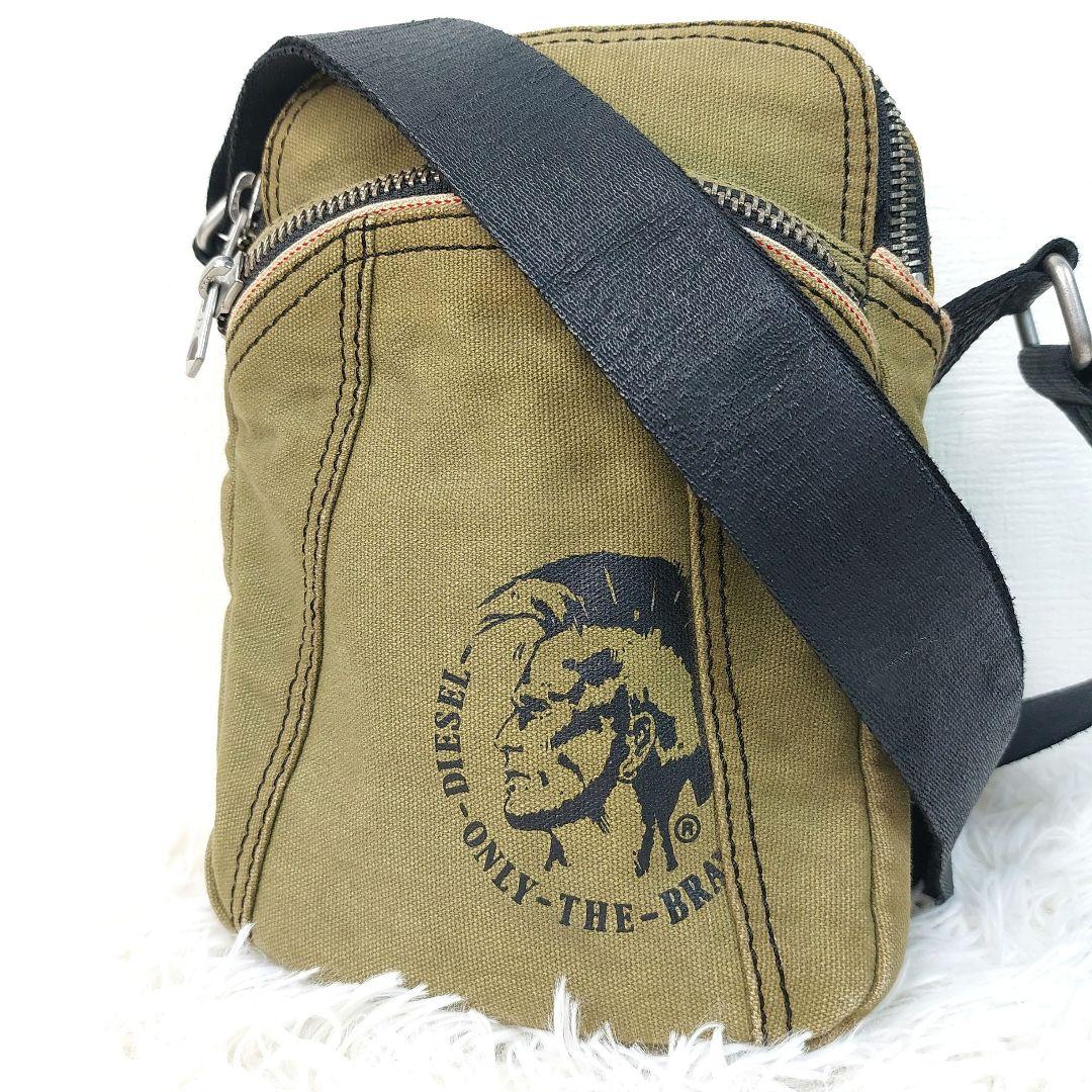 DIESEL　ショルダーバッグ　ブレイブマン　斜め掛け　カーキ　ミリタリー