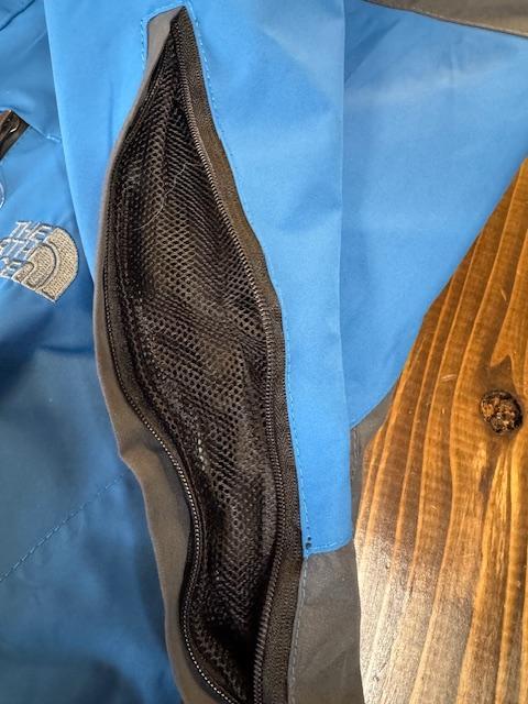 ノースフェイス マウンテンパーカー GORE-TEX サイズL 11118